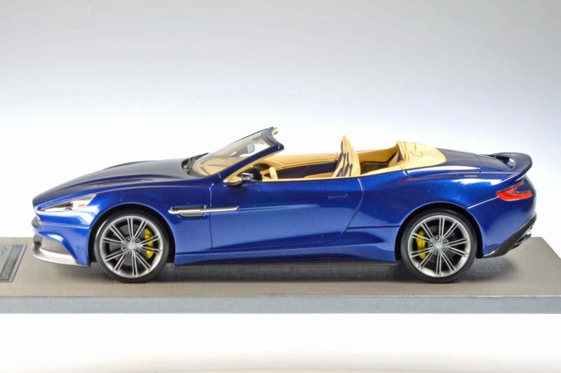 1 18 Tecnomodel Aston Martin Vanquish Volante Cobalt Blue
